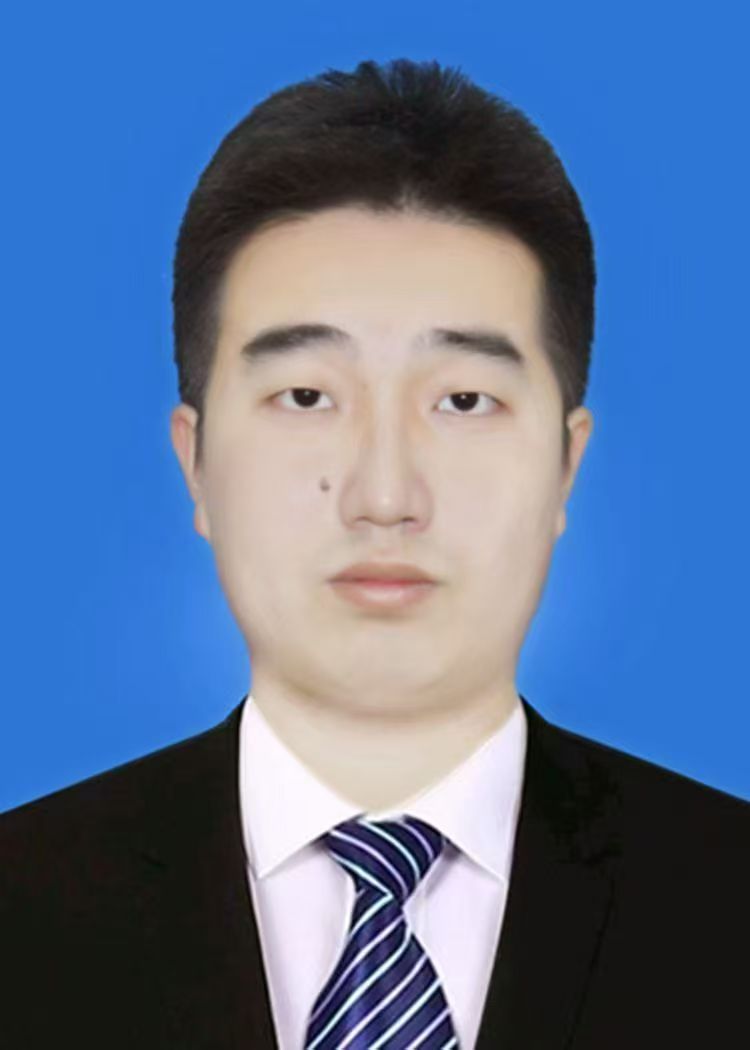 刘瀚泽照片
